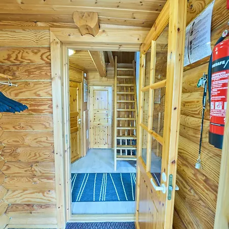 Rukan Varpu - Ski-in With Sauna & Fireplace, 100m To Slopes * Kuusamo